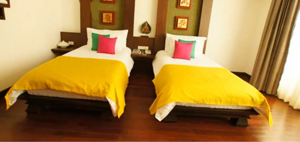 Nicha Suite Hua Hin Hotel Esterno foto